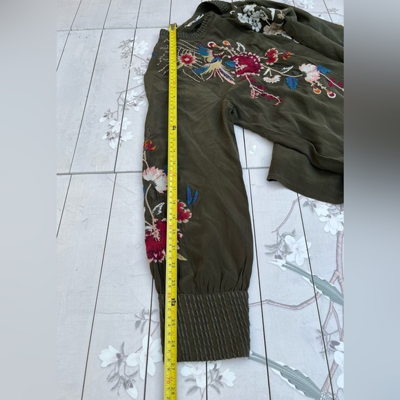 Johnny Was Green Asymmetrical Embellished Blouse - Picture 6 of 9